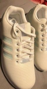 Women adidas shoes size 9